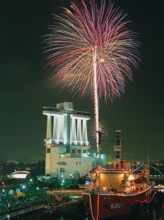 みなと祭の花火の画像